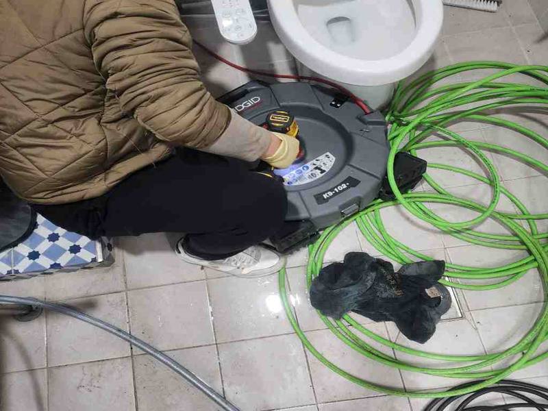 남동구 변기막힘 작업사례 6